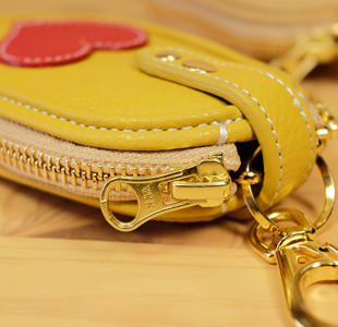 ファスナー式キーケース：スマートキー対応：ハート